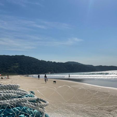 Novissimo! Charmoso E A 3 Minutos A Pe Da Praia Governador Celso Ramos Exteriör bild